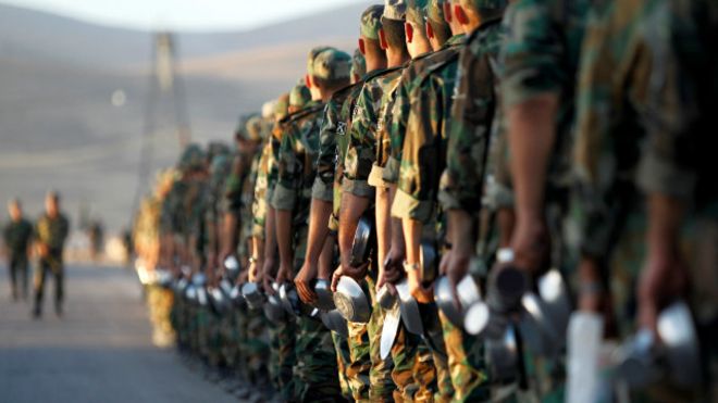 الجيش السوري الجديد يقول إن قواته بدأت الثلاثاء عملية عسكرية في البوكمال.